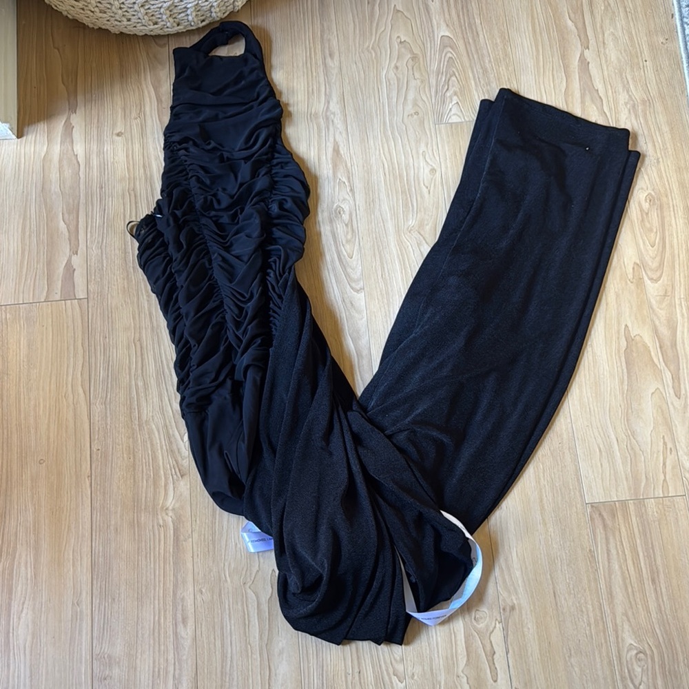 KHANUMS BLACK HALTER MAXI DRESS